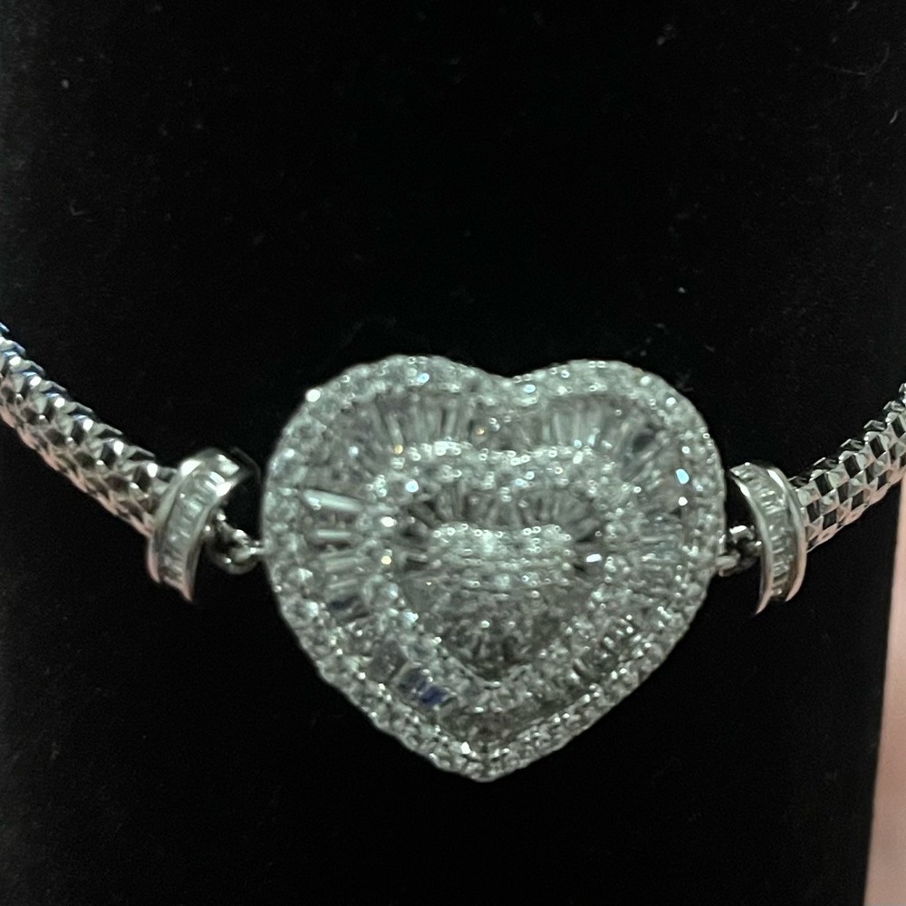Heart bracelet - Picture 3 of 4